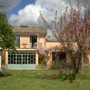 Mas Du Petit Claux Guest house